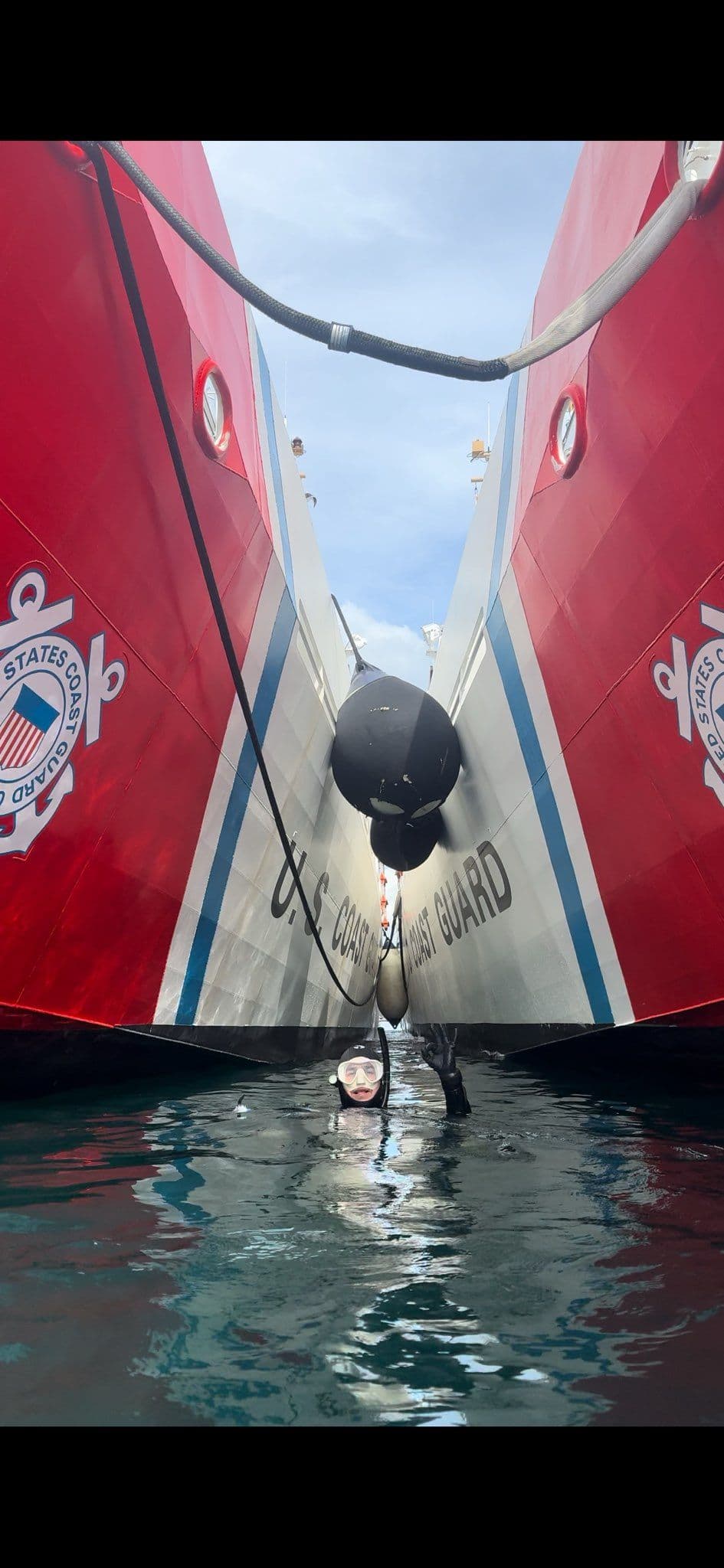Gallery photos for Barnacle King Revitalizes Coast Guard Ships in Miami: Image #3