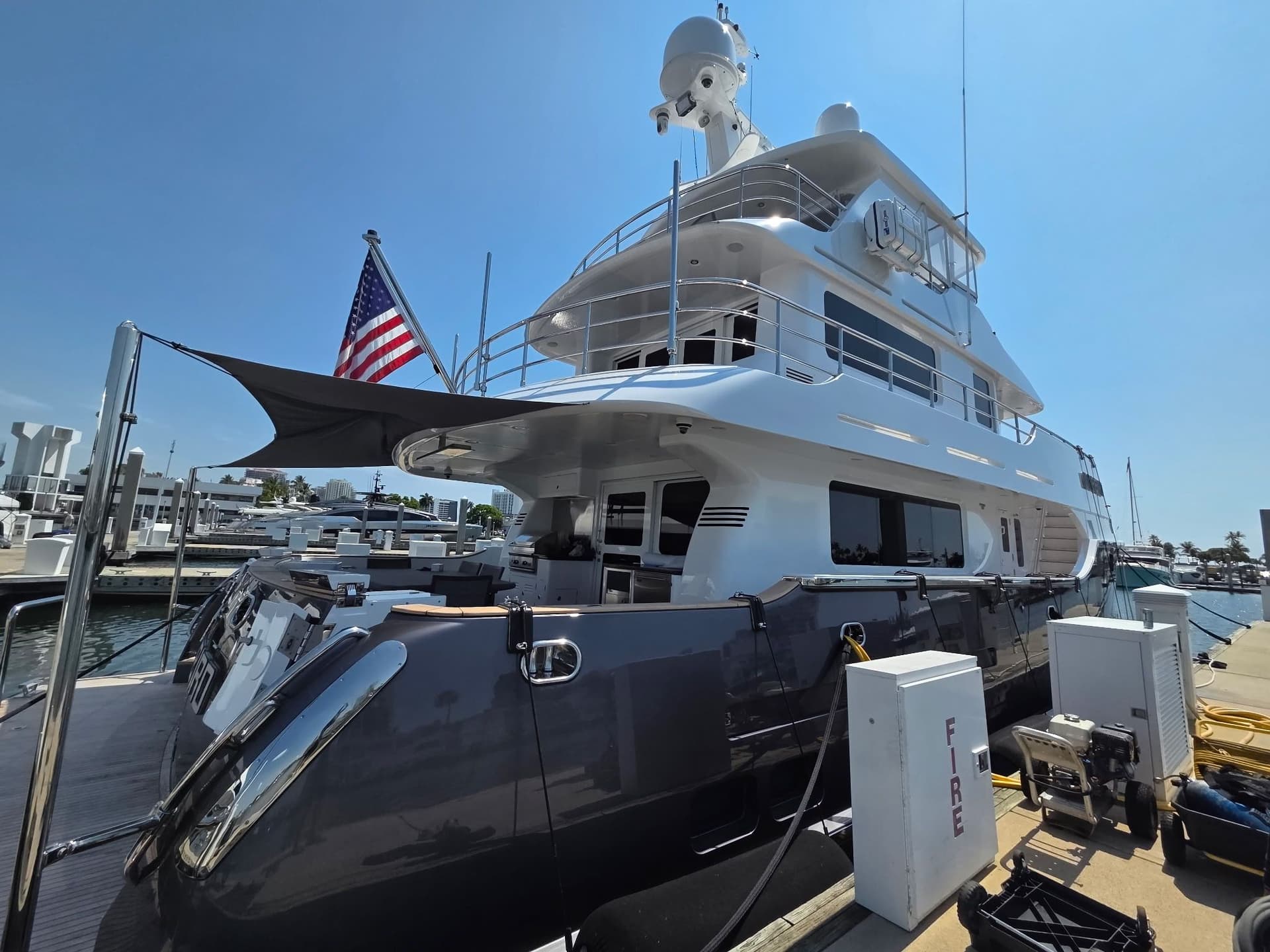 Spotless Hull Maintenance for Nordhavn Yacht image