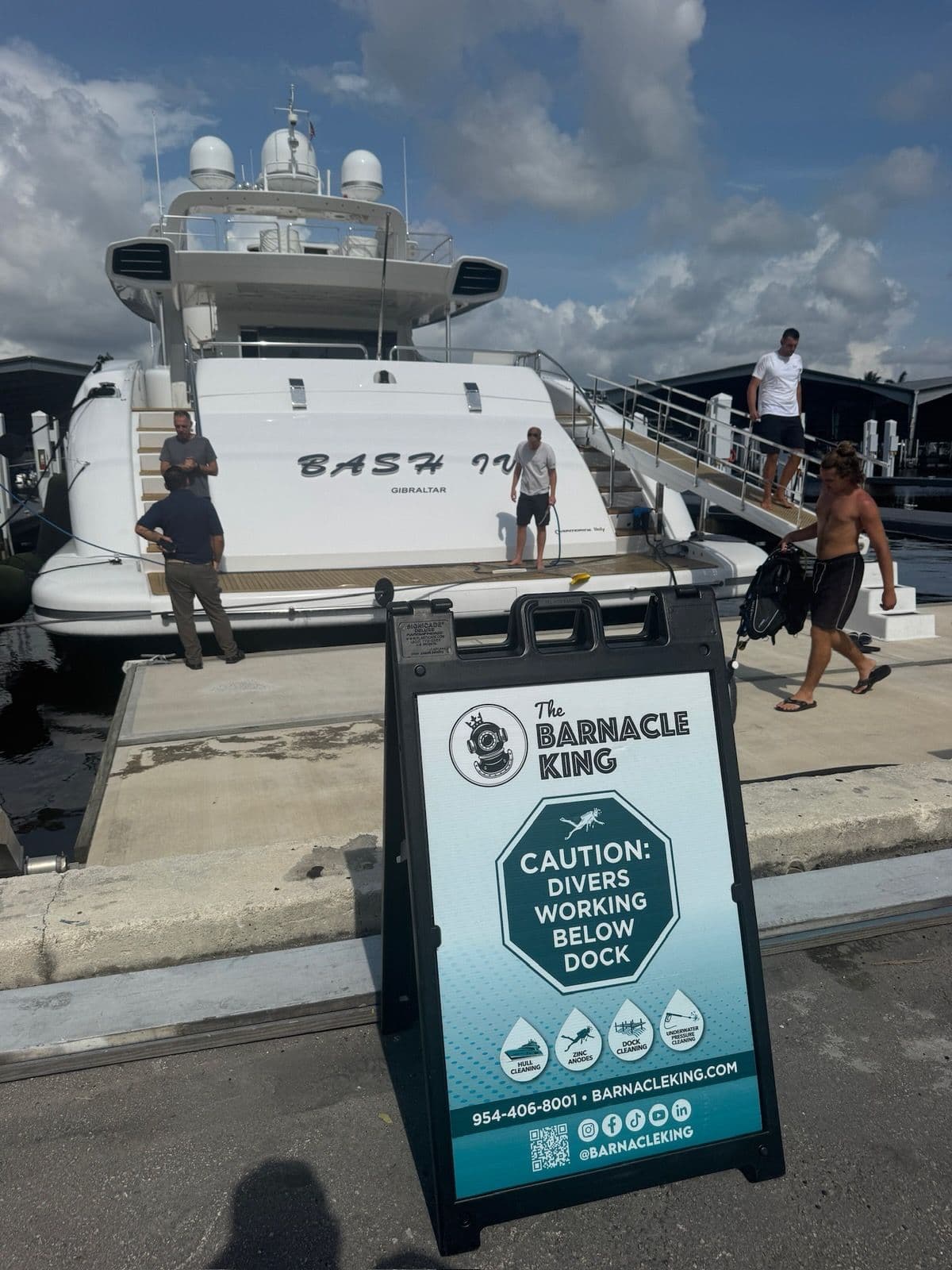 Gallery photos for Barnacle King Dive Team Enhances Superyacht Performance in Fort Lauderdale: Image #1