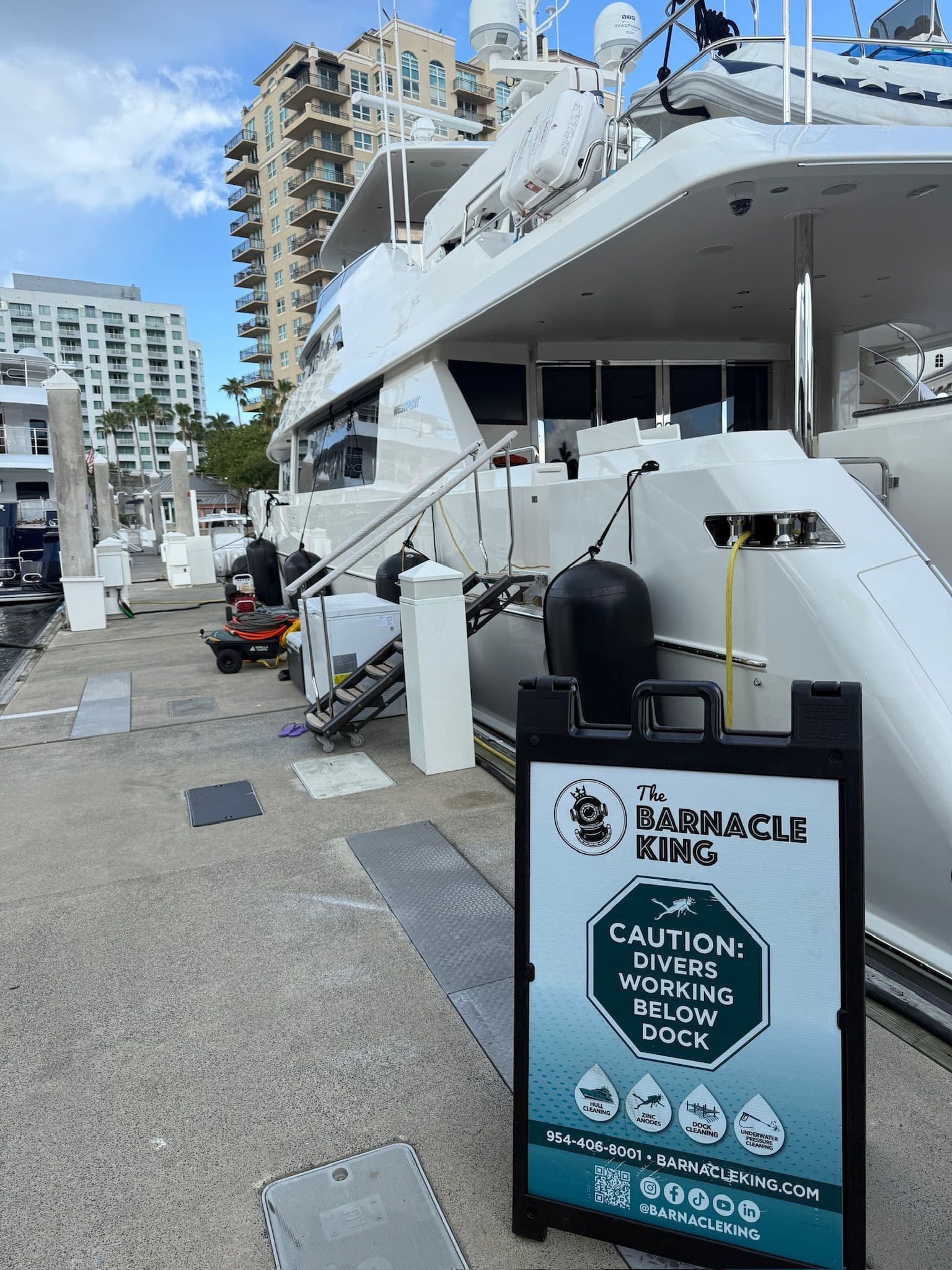 Superior Yacht Hull Cleaning in Fort Lauderdale image