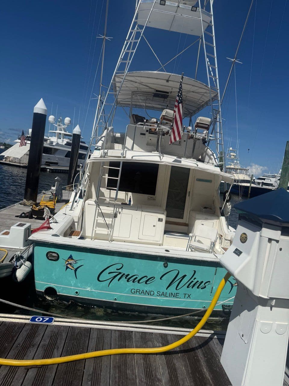 Expert Hull Cleaning in Palm Beach Florida image